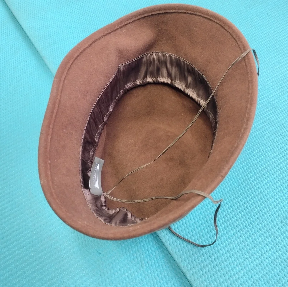 August Women's Bucket Hat 100% Wool Brown